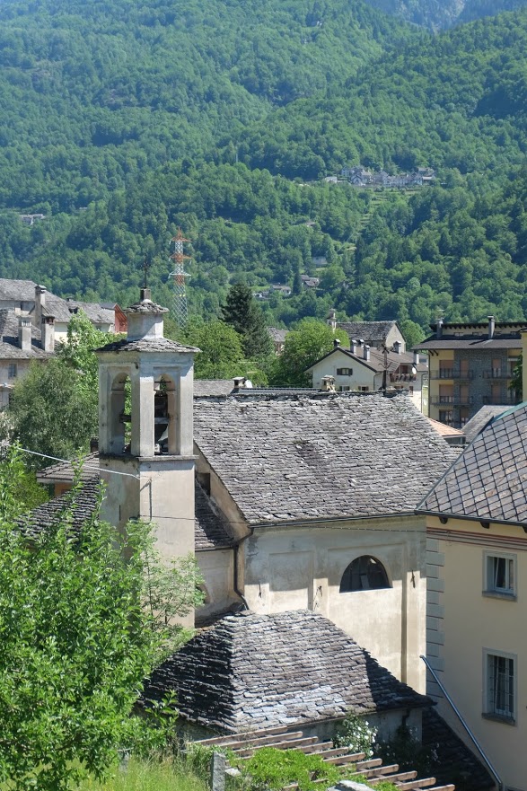 Lunedì  22 maggio – ORATORIO DELLA FERRERA – Benedizione delle Rose